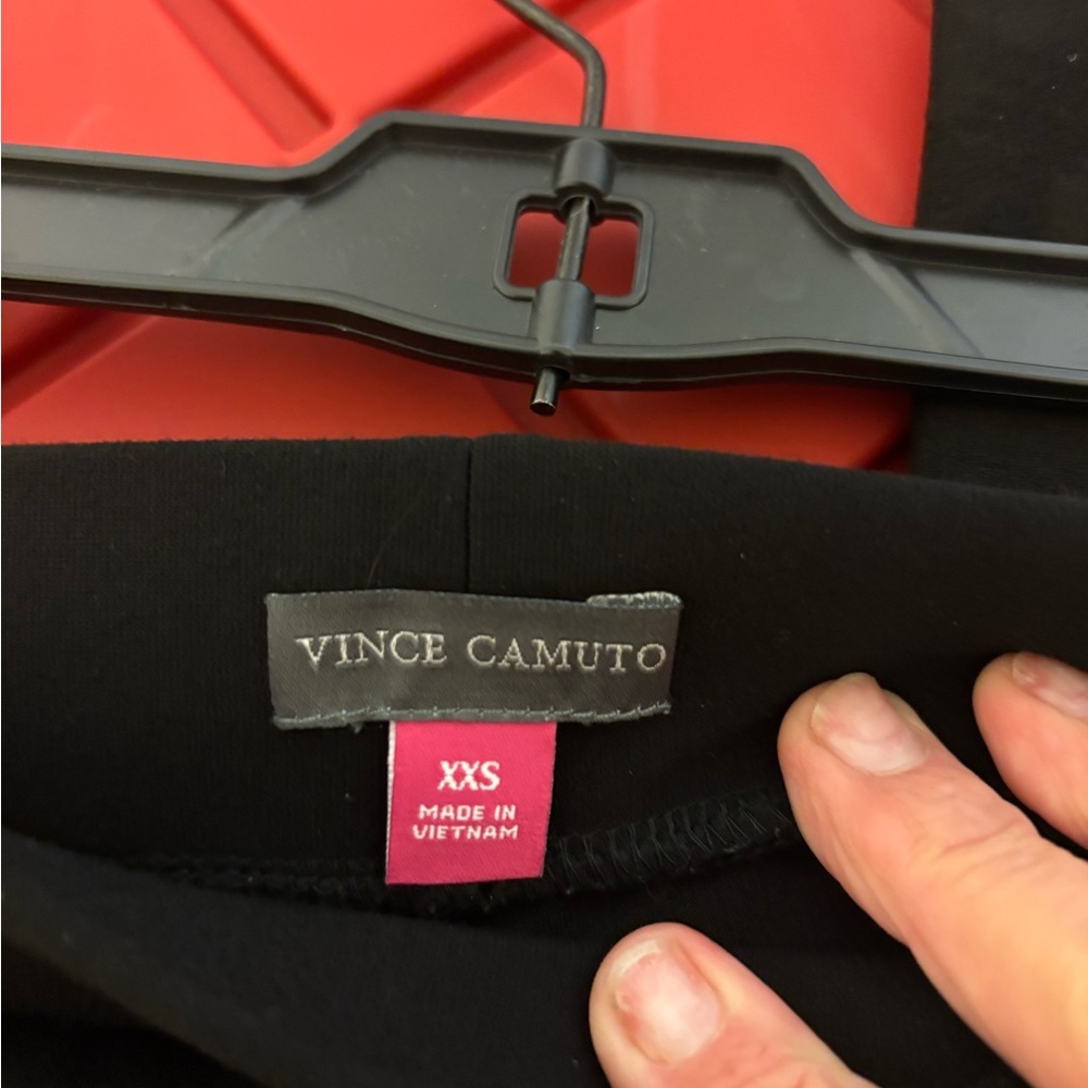 Vince Camuto Elegant Black Apparel